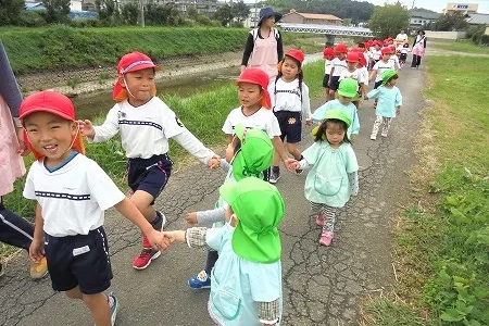 認定こども園 つくし幼保園